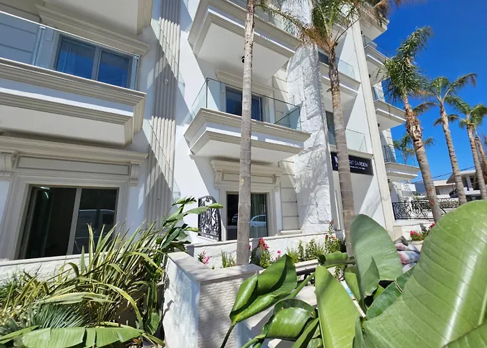 Hotel Merit Garden Ksamil