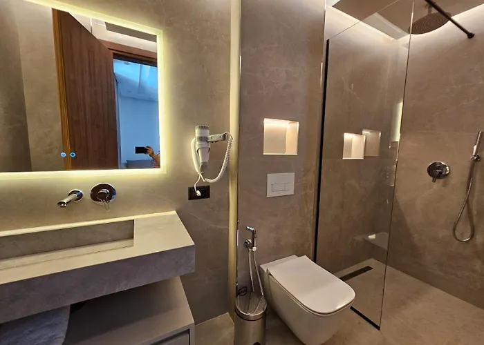 Hotel Merit Garden *