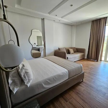 Merit Garden * Ksamil